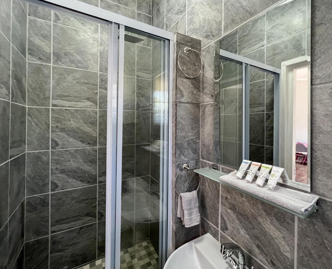 Voelroepersfontein Hotell Albertinia Eksteriør bilde