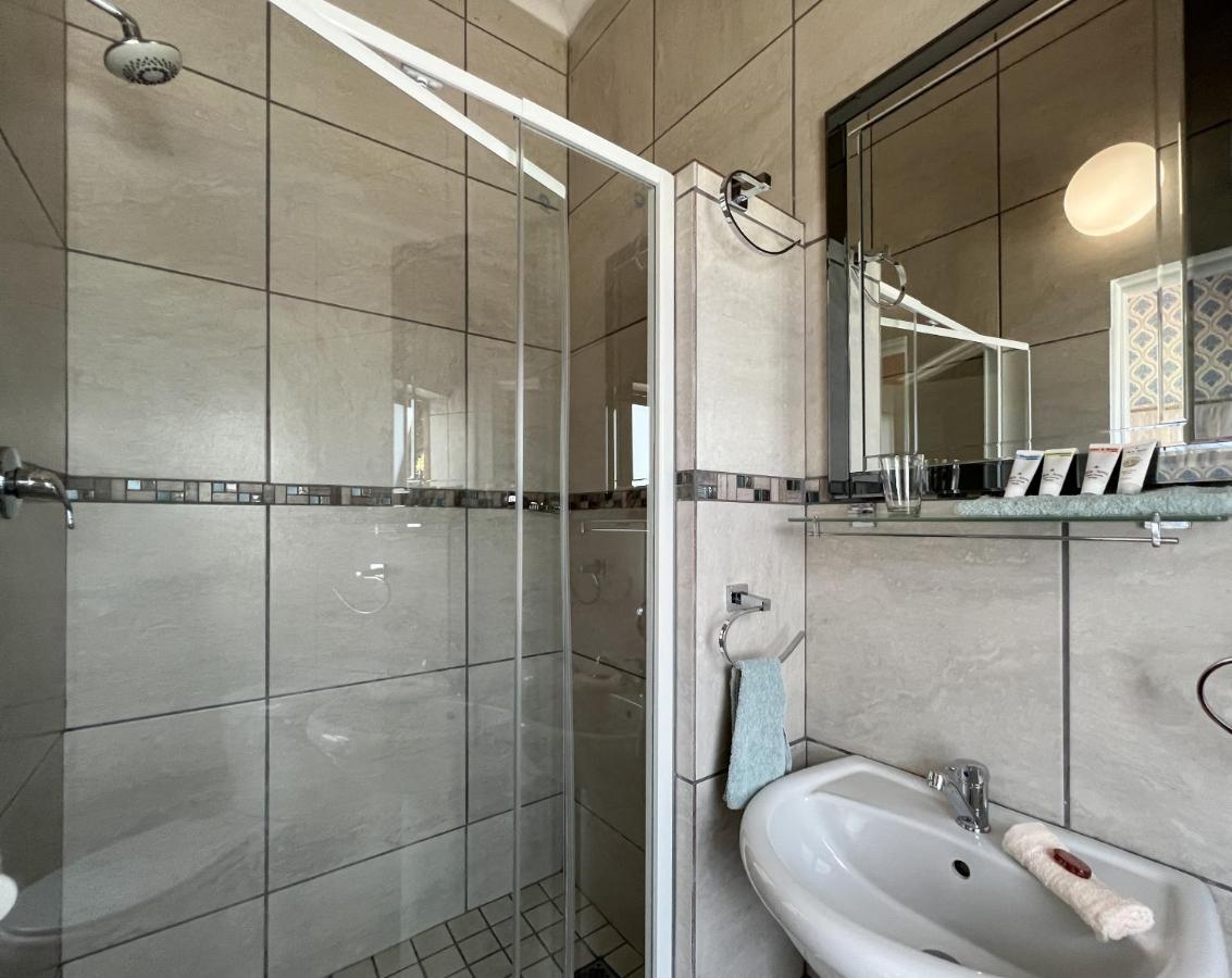Voelroepersfontein Hotell Albertinia Eksteriør bilde